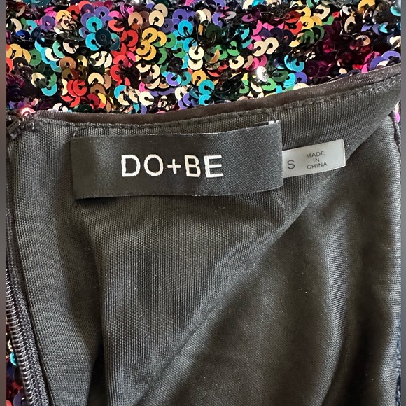 NanaMacs Sequin Crop Top and Mini skirt Set - Picture 9 of 10